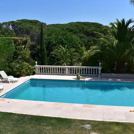 Lägenhet Rez De - 4 Personnes - - Vue Piscine *
