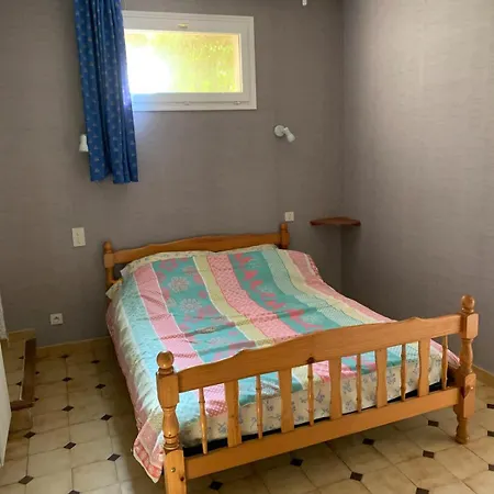 Lägenhet Rez De - 4 Personnes - - Vue Piscine